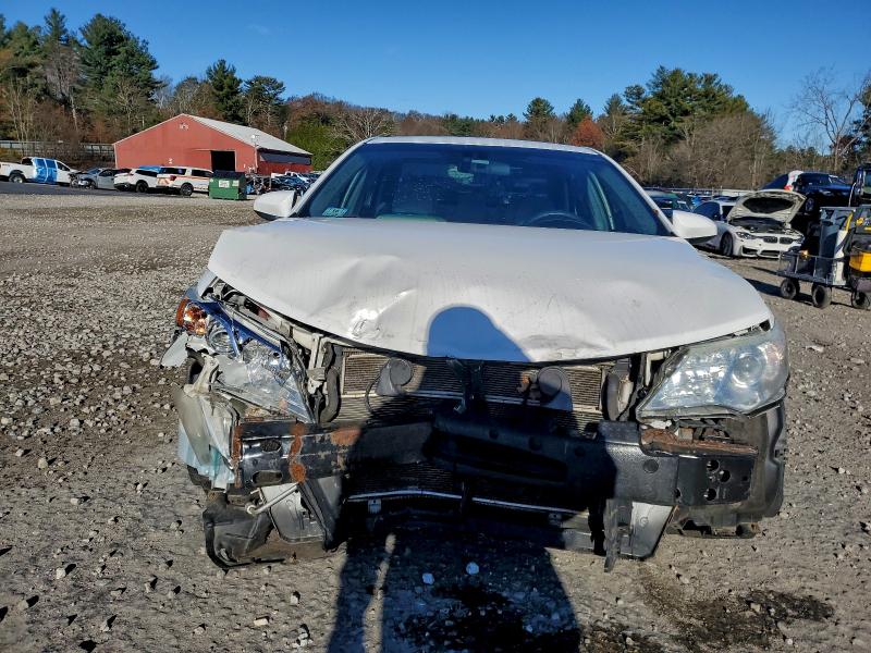 Photo 5 from auction – 2014 TOYOTA CAMRY HYBR with VIN 4T1BD1FK9EU113548