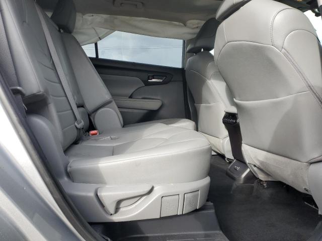 Photo 11 from auction – 2021 TOYOTA HIGHLANDER with VIN 5TDGZRAH4MS537955