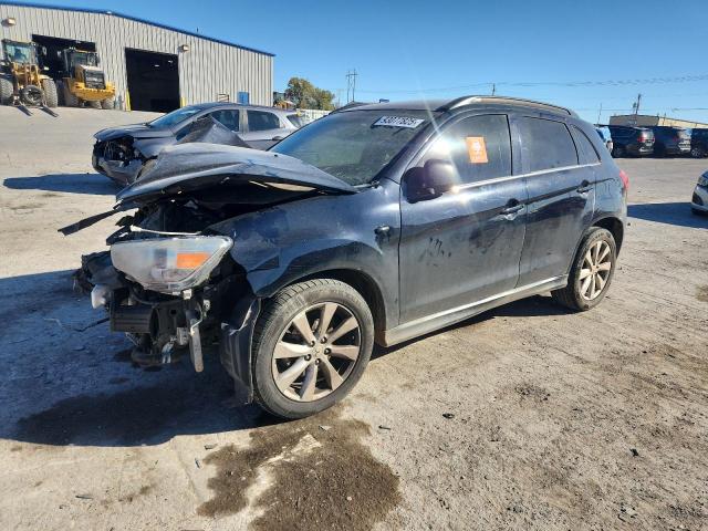 MITSUBISHI OUTLANDER 2014 مع رقم تعريف المركبة 4A4AP4AU3EE024837 - صورة من المزاد