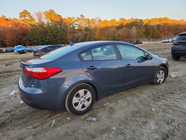 Photo 3 from auction – 2016 KIA FORTE LX with VIN KNAFX4A68G5541484