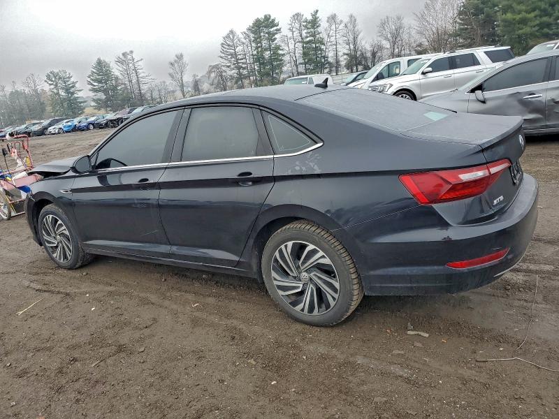 Photo 2 from auction – 2020 VOLKSWAGEN JETTA SEL with VIN 3VWEB7BUXLM005889