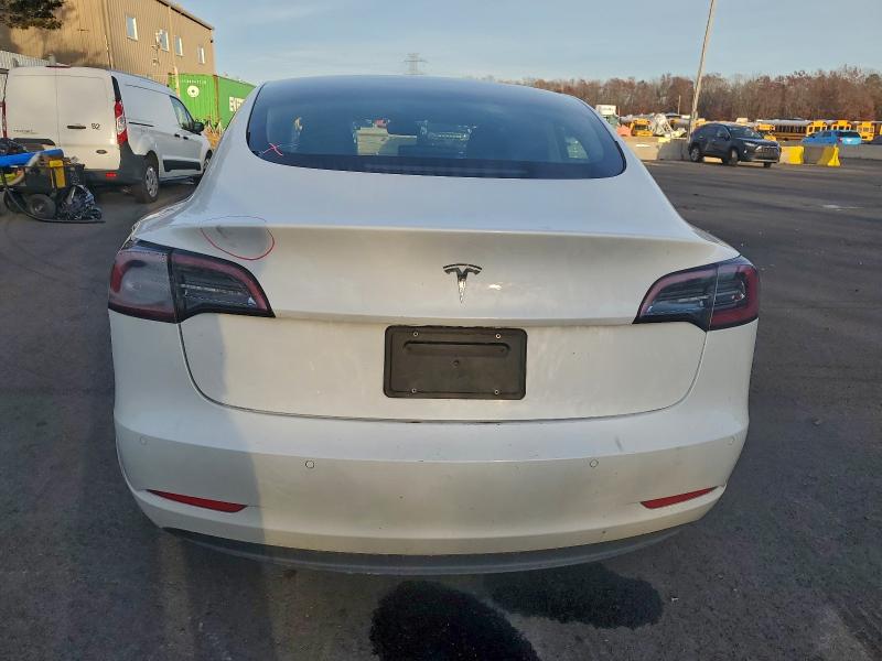 Photo 6 from auction – 2022 TESLA MODEL 3 with VIN 5YJ3E1EA9NF368708