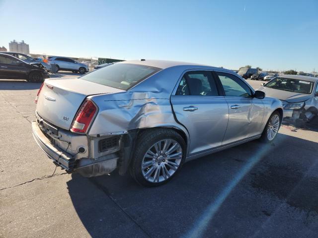Photo 3 from auction – 2012 CHRYSLER 300 LIMITE with VIN 2C3CCACG5CH223464