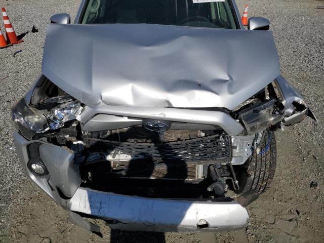 Photo 12 from auction – 2016 TOYOTA 4RUNNER SR with VIN JTEBU5JR3G5395288