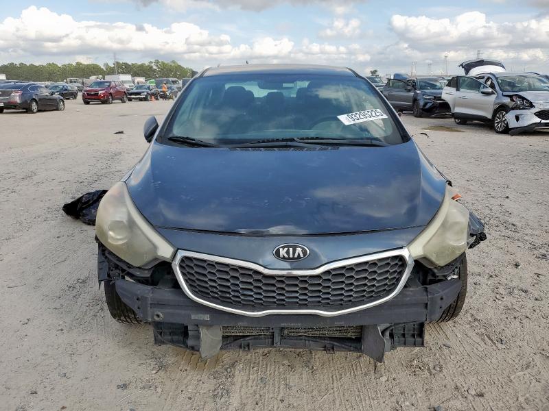 Photo 5 from auction – 2016 KIA FORTE LX with VIN KNAFK4A6XG5613056