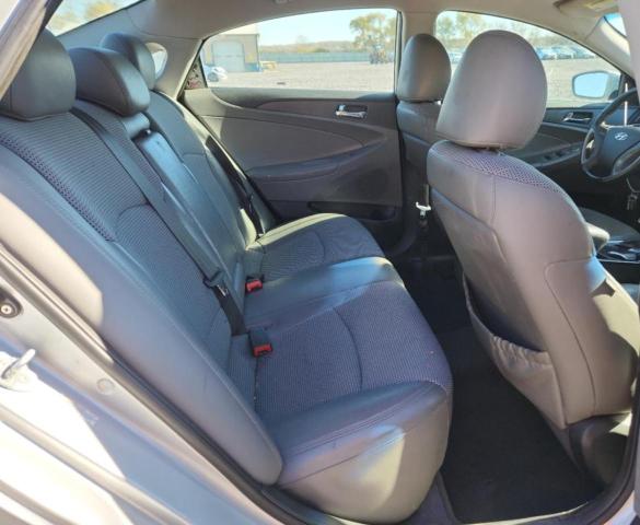 Photo 10 from auction – 2011 HYUNDAI SONATA SE with VIN 5NPEC4AC3BH127392