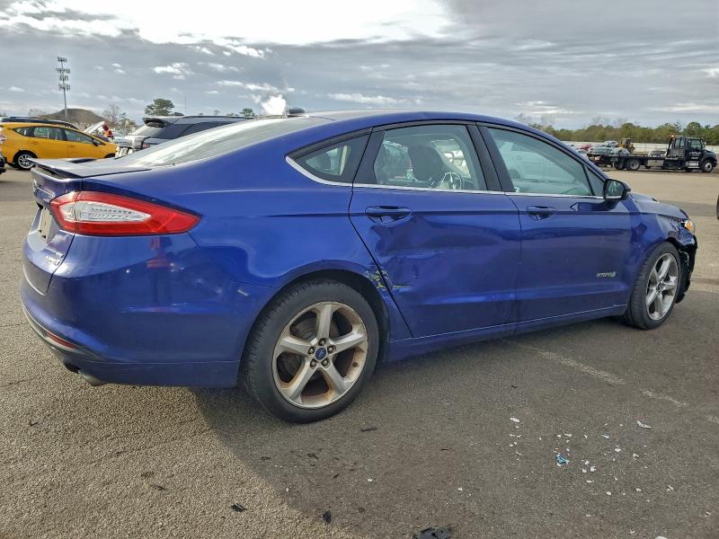 Photo 3 from auction – 2013 FORD FUSION SE with VIN 3FA6P0LU1DR374763