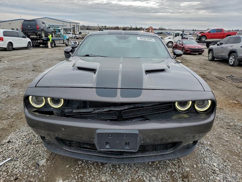 Photo 5 from auction – 2016 DODGE CHALLENGER with VIN 2C3CDZAG3GH299771