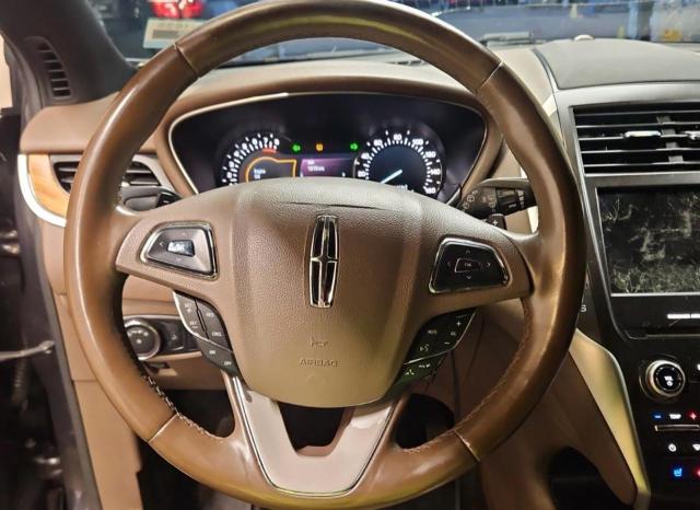 Photo 9 from auction – 2015 LINCOLN MKC with VIN 5LMTJ2AH2FUJ15199