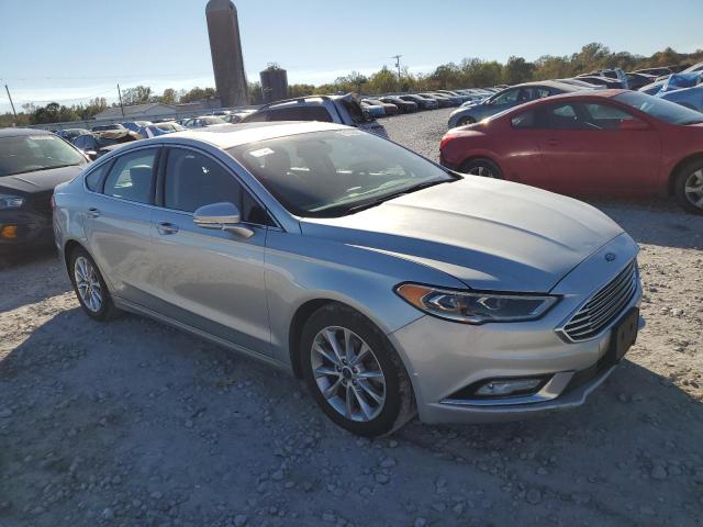Photo 4 from auction – 2017 FORD FUSION SE with VIN 3FA6P0HD5HR112873