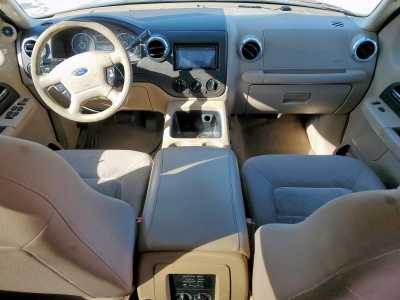 Foto 8 de la subasta – 2006 FORD EXPEDITION con VIN 1FMPU15556LA15982