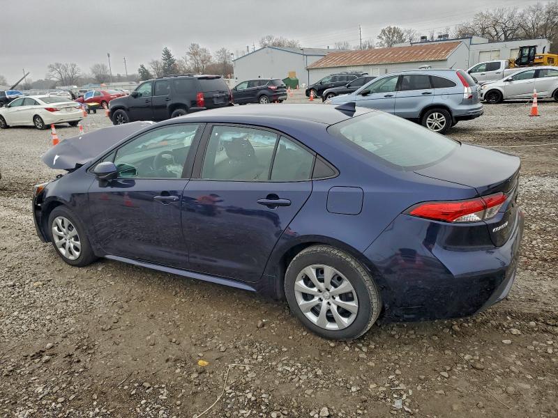 Photo 2 from auction – 2020 TOYOTA COROLLA LE with VIN 5YFEPRAE4LP030404