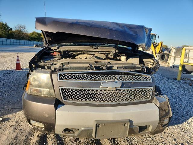 Photo 5 from auction – 2010 CHEVROLET AVALANCHE with VIN 3GNVKFE04AG178364