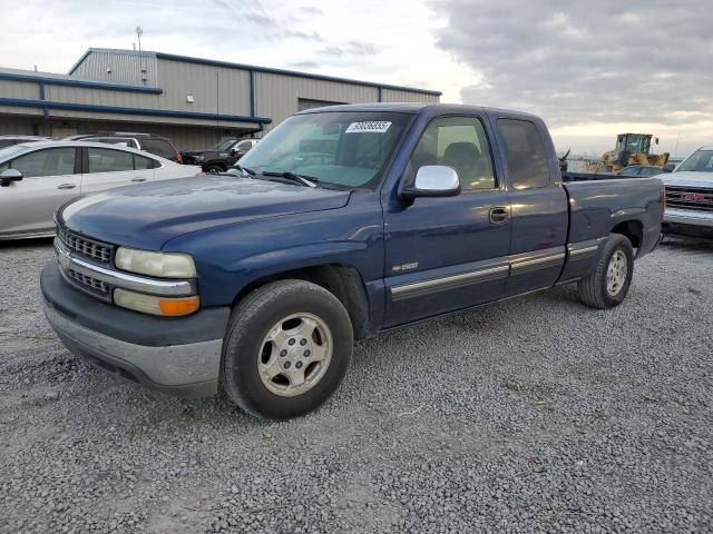 CHEVROLET SILVERADO 2000 with VIN 1GCEC19T5YZ131335 - Photo from auction