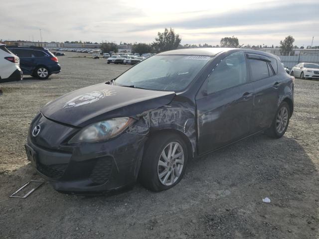 MAZDA 3 I 2012 with VIN JM1BL1L8XC1552062 - Photo from auction
