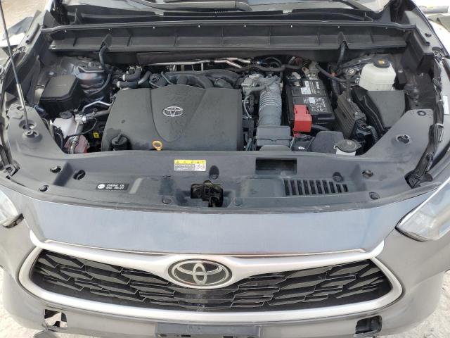 Photo 12 from auction – 2022 TOYOTA HIGHLANDER with VIN 5TDGZRAHXNS135987