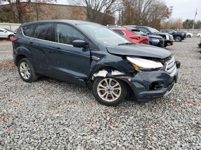 Photo 4 from auction – 2019 FORD ESCAPE SE with VIN 1FMCU9GD6KUB41547