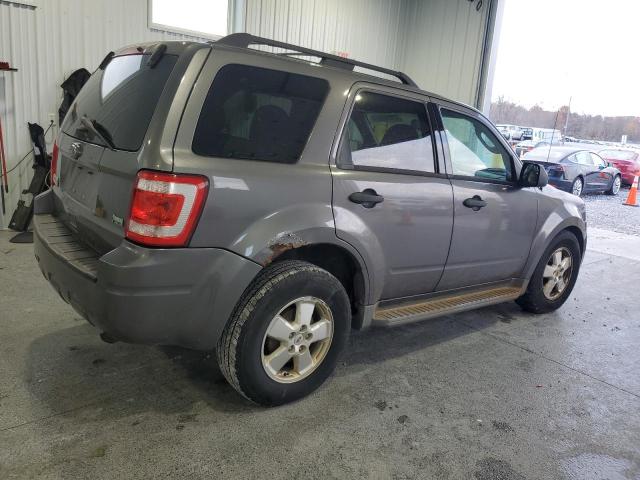 Photo 3 from auction – 2011 FORD ESCAPE XLT with VIN 1FMCU9DG1BKA97368