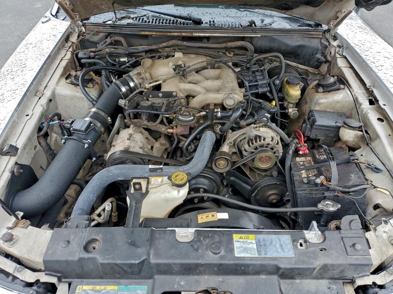 Photo 11 from auction – 2002 FORD MUSTANG with VIN 1FAFP40492F240671