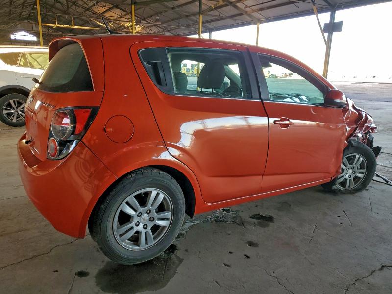 Photo 3 from auction – 2012 CHEVROLET SONIC LT with VIN 1G1JC6SH2C4151493
