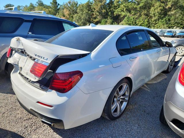 Photo 3 from auction – 2014 BMW 740 LI with VIN WBAYE4C52ED138171