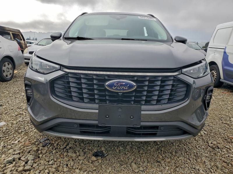 Photo 5 from auction – 2023 FORD ESCAPE with VIN 1FMCU0E16PUA91972