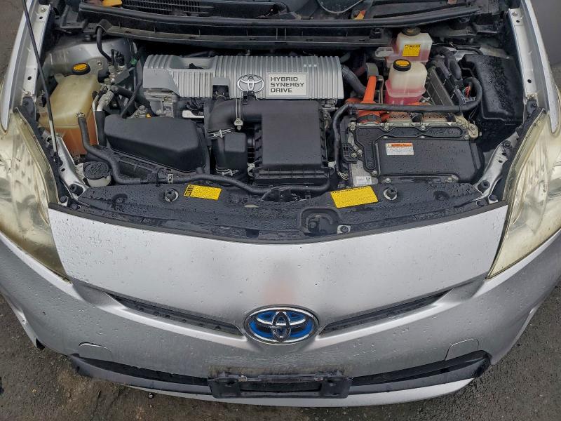 Photo 11 from auction – 2013 TOYOTA PRIUS with VIN JTDKN3DU8D5629135