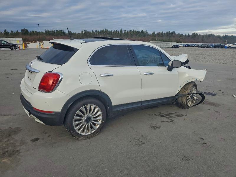 Photo 3 from auction – 2016 FIAT 500X LOUNG with VIN ZFBCFYDT8GP515394