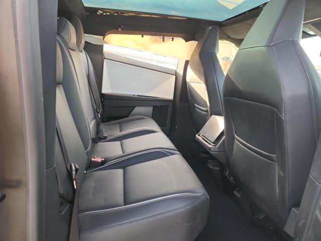 Zdjęcie 10 z aukcji – 2024 TESLA CYBERTRUCK z VIN 7G2CEHED1RA015995