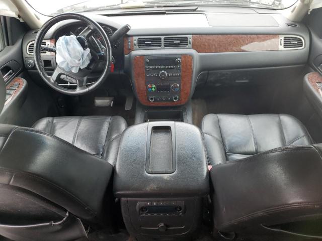 Photo 8 from auction – 2008 CHEVROLET SUBURBAN with VIN 1GNFC16018R277754