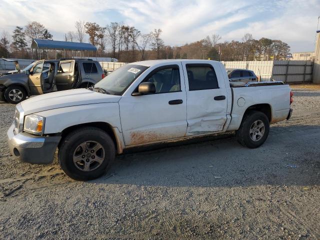 DODGE DAKOTA QUA 2005 with VIN 1D3HW48N25S232157 - Photo from auction