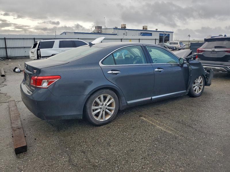 Photo 3 from auction – 2010 LEXUS ES 350 with VIN JTHBK1EG5A2366314