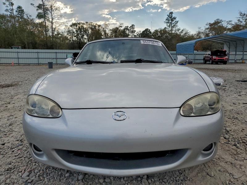 Photo 5 from auction – 2004 MAZDA MX-5 MIATA with VIN JM1NB353040403017