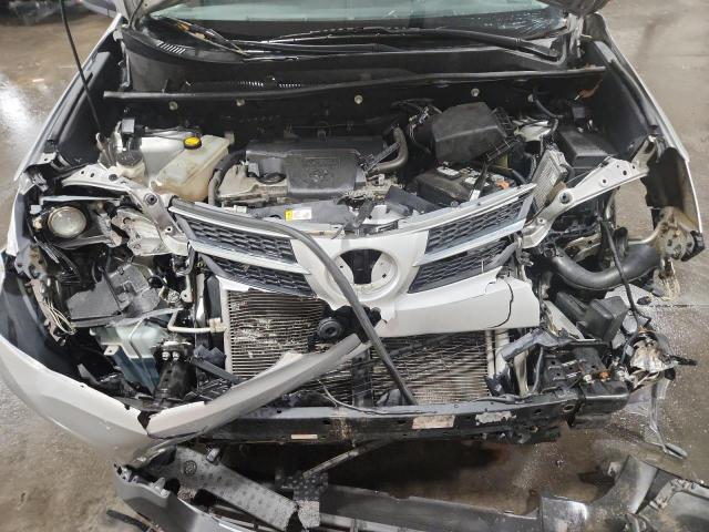 Photo 12 from auction – 2015 TOYOTA RAV4 LE with VIN 2T3BFREV1FW316351