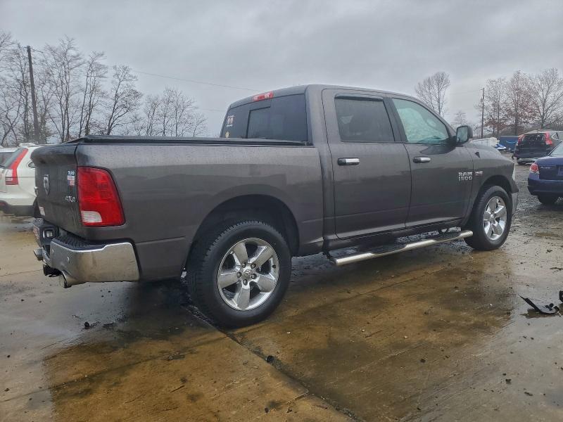 Photo 3 from auction – 2016 RAM 1500 SLT with VIN 3C6RR7LT7GG232409