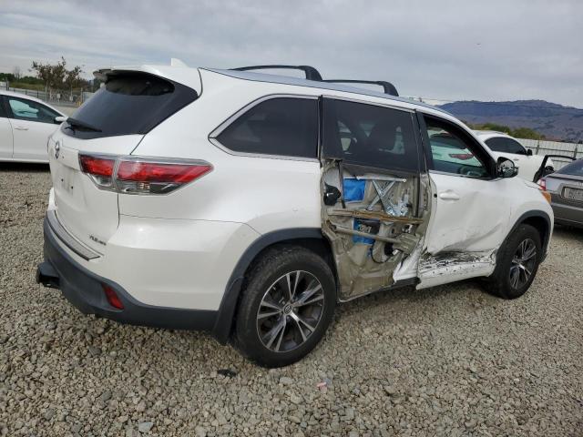 Zdjęcie 3 z aukcji – 2016 TOYOTA HIGHLANDER z VIN 5TDJKRFH3GS241803