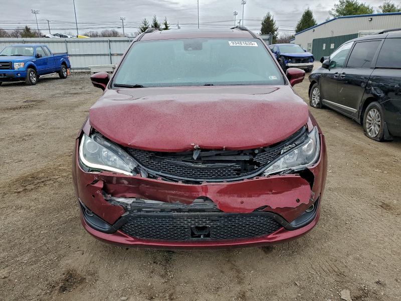 Фото 5 с аукциона – 2019 CHRYSLER PACIFICA L с VIN 2C4RC1GG8KR500228