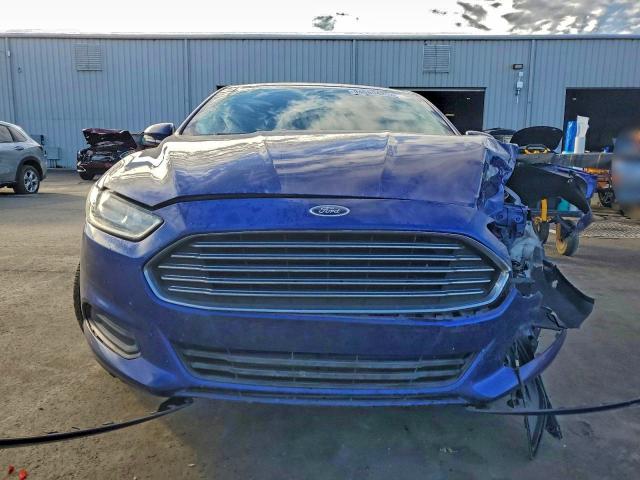 Photo 5 from auction – 2016 FORD FUSION SE with VIN 3FA6P0H74GR163533