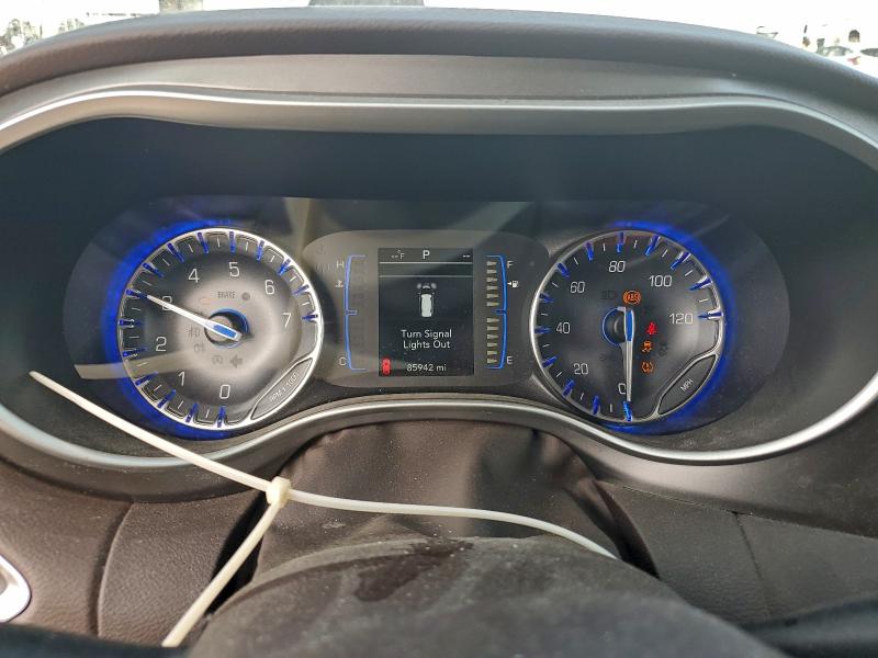 Photo 9 from auction – 2019 CHRYSLER PACIFICA T with VIN 2C4RC1FG9KR605037