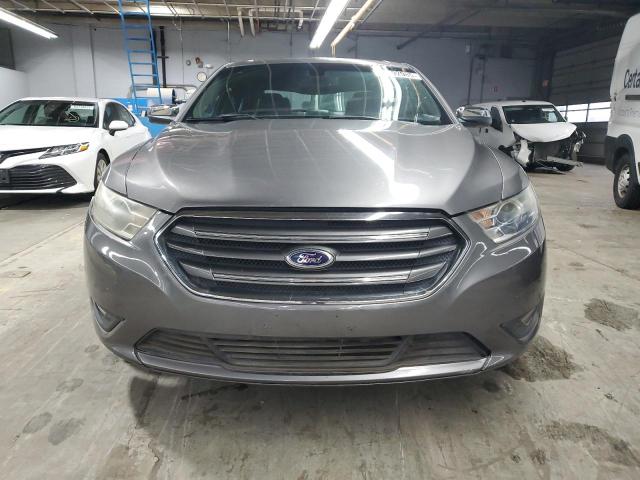 Photo 5 from auction – 2014 FORD TAURUS LIM with VIN 1FAHP2F88EG121743