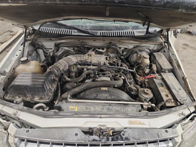 Photo 11 from auction – 2004 FORD EXPLORER L with VIN 1FMZU85W64ZB05632