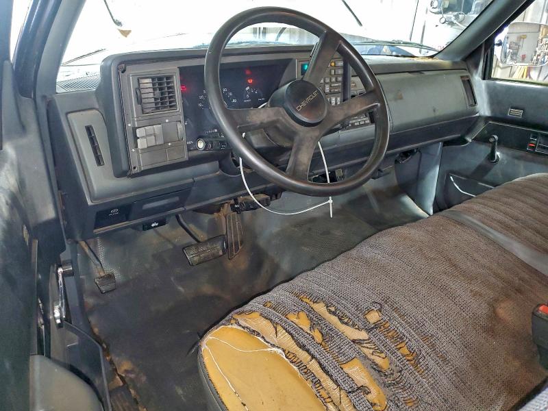Photo 8 from auction – 1990 CHEVROLET GMT-400 C1 with VIN 2GCEC14K2L1147282