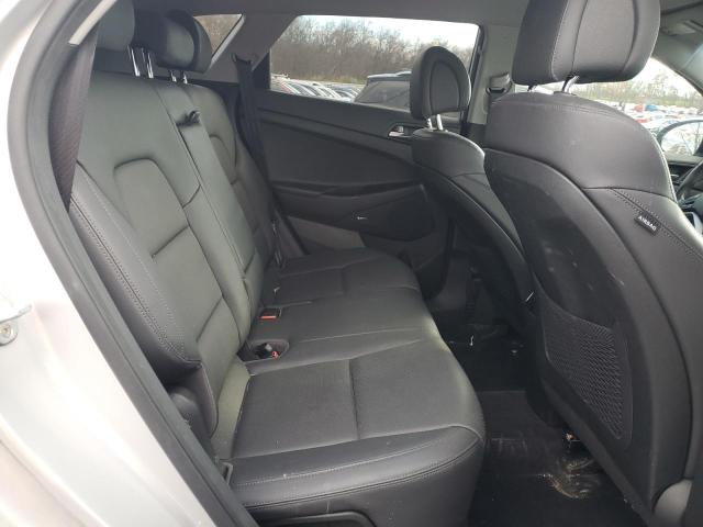 Photo 10 from auction – 2017 HYUNDAI TUCSON LIM with VIN KM8J3CA40HU529026