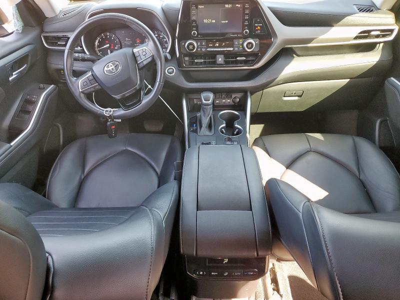 Photo 8 from auction – 2020 TOYOTA HIGHLANDER with VIN 5TDGZRAH9LS010346