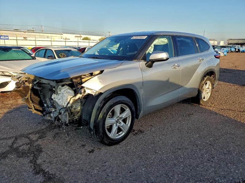 TOYOTA HIGHLANDER 2020 with VIN 5TDZZRAH2LS007233 - Photo from auction