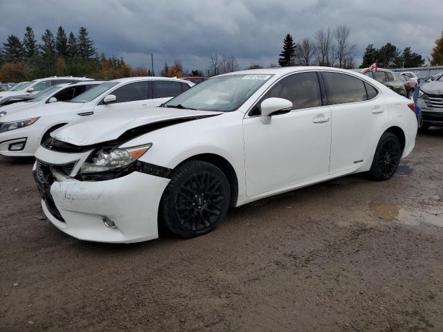 LEXUS ES 300H 2013 مع رقم تعريف المركبة JTHBW1GG3D2002429 - صورة من المزاد
