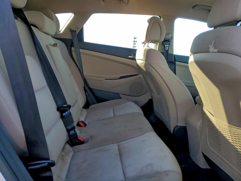 Photo 11 from auction – 2017 HYUNDAI TUCSON LIM with VIN KM8J3CA42HU293561