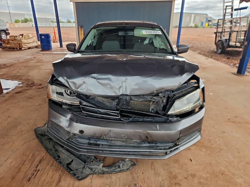 Photo 5 from auction – 2017 VOLKSWAGEN JETTA with VIN 3VW2B7AJ1HM206145