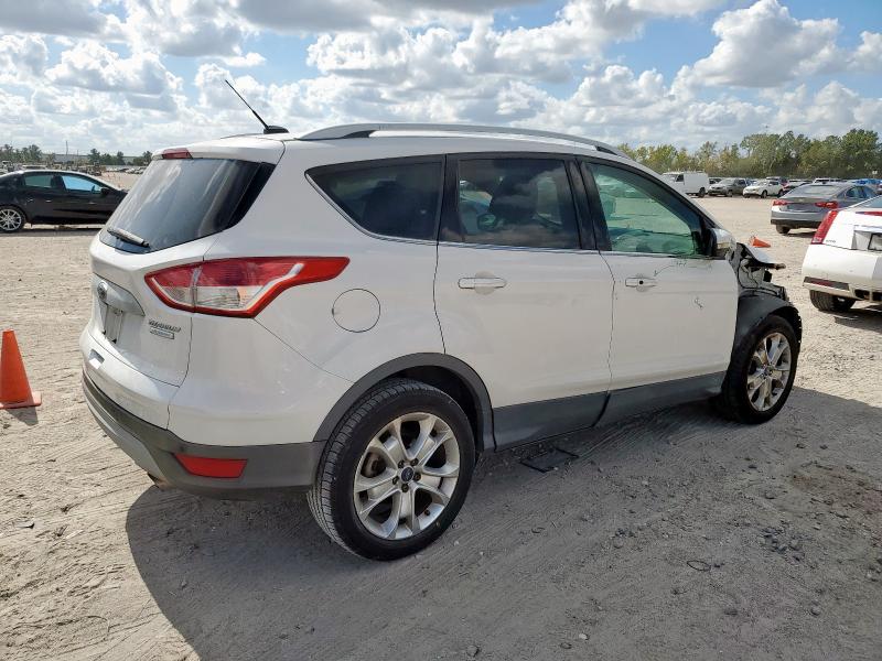 Foto 3 de la subasta – 2016 FORD ESCAPE TIT con VIN 1FMCU0J92GUB60281