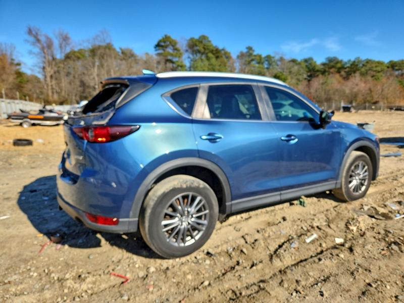 Photo 3 from auction – 2017 MAZDA CX-5 TOURI with VIN JM3KFACLXH0196051